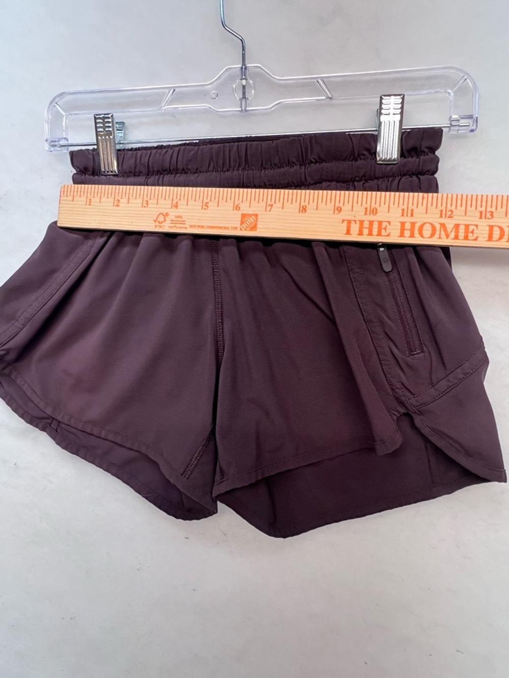 Lululemon Tracker Short V (4") Boysenberry, Sz 4 - Picture 9 of 10
